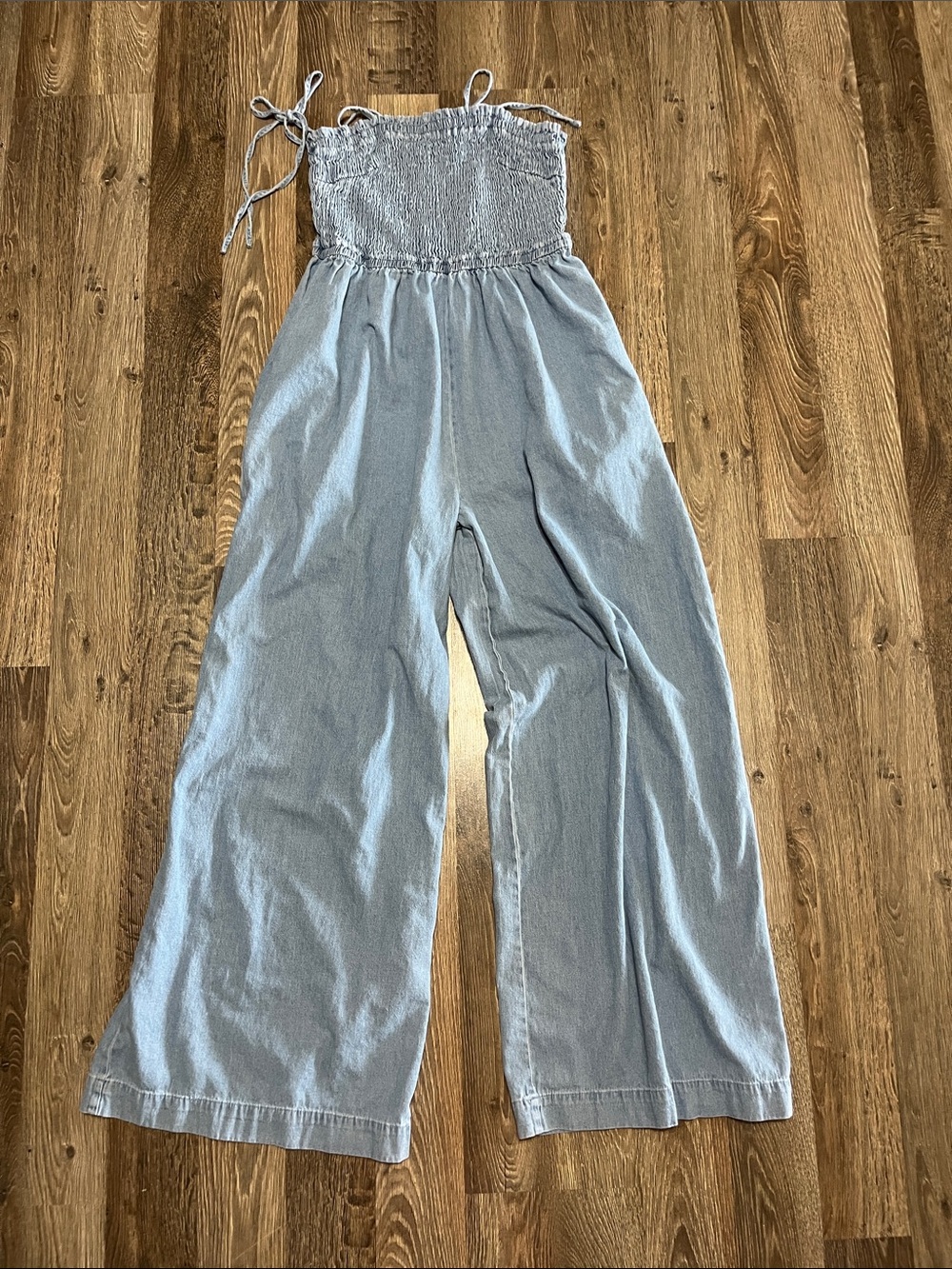 entro Light Blue Smocked Strapless Wide-Leg Jumpsuit